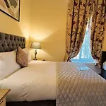 Szálloda Waterloo 3*