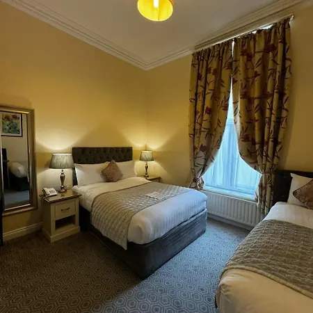 Waterloo Hotel 3*
