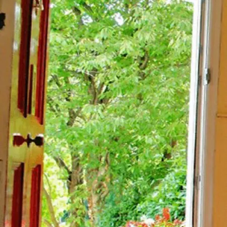 Szálloda Waterloo 3*